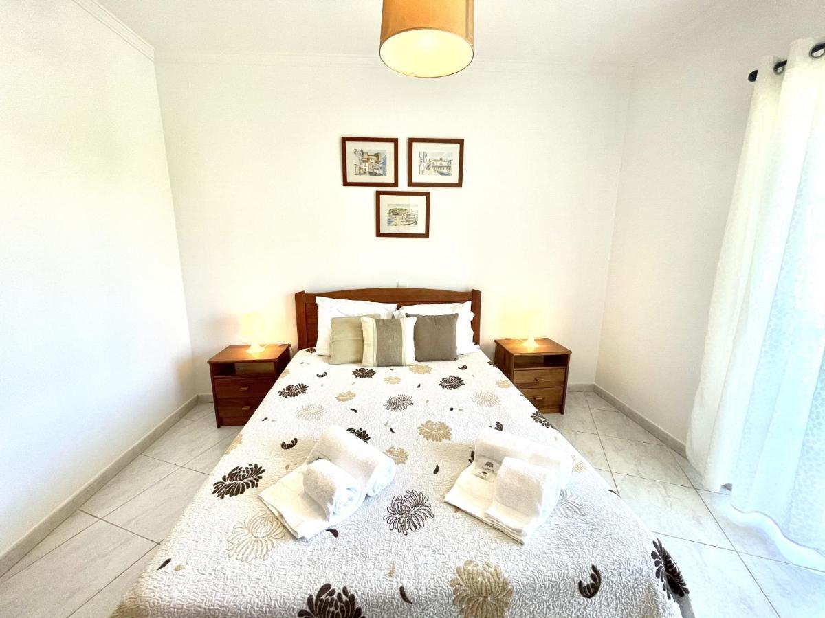 Amazing 1 Bedroom Apartment Near Marina Виламура Екстериор снимка